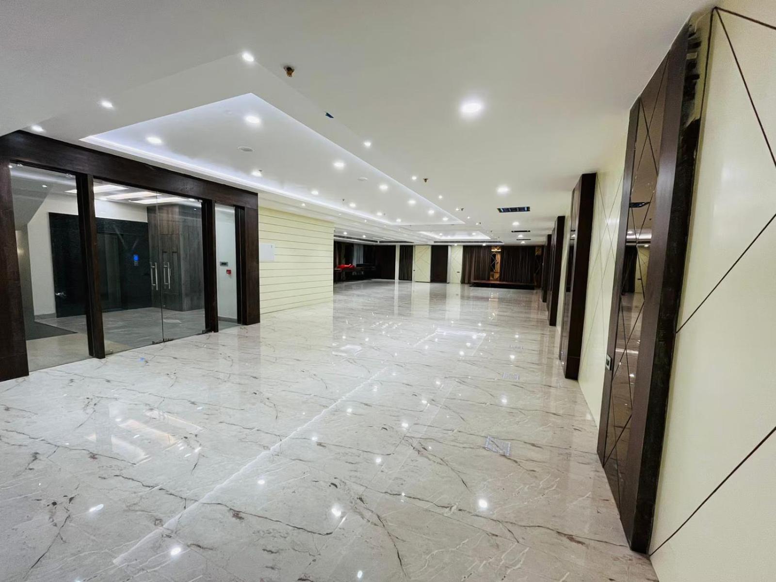 Hotel The Royal Legacy Lucknow Esterno foto