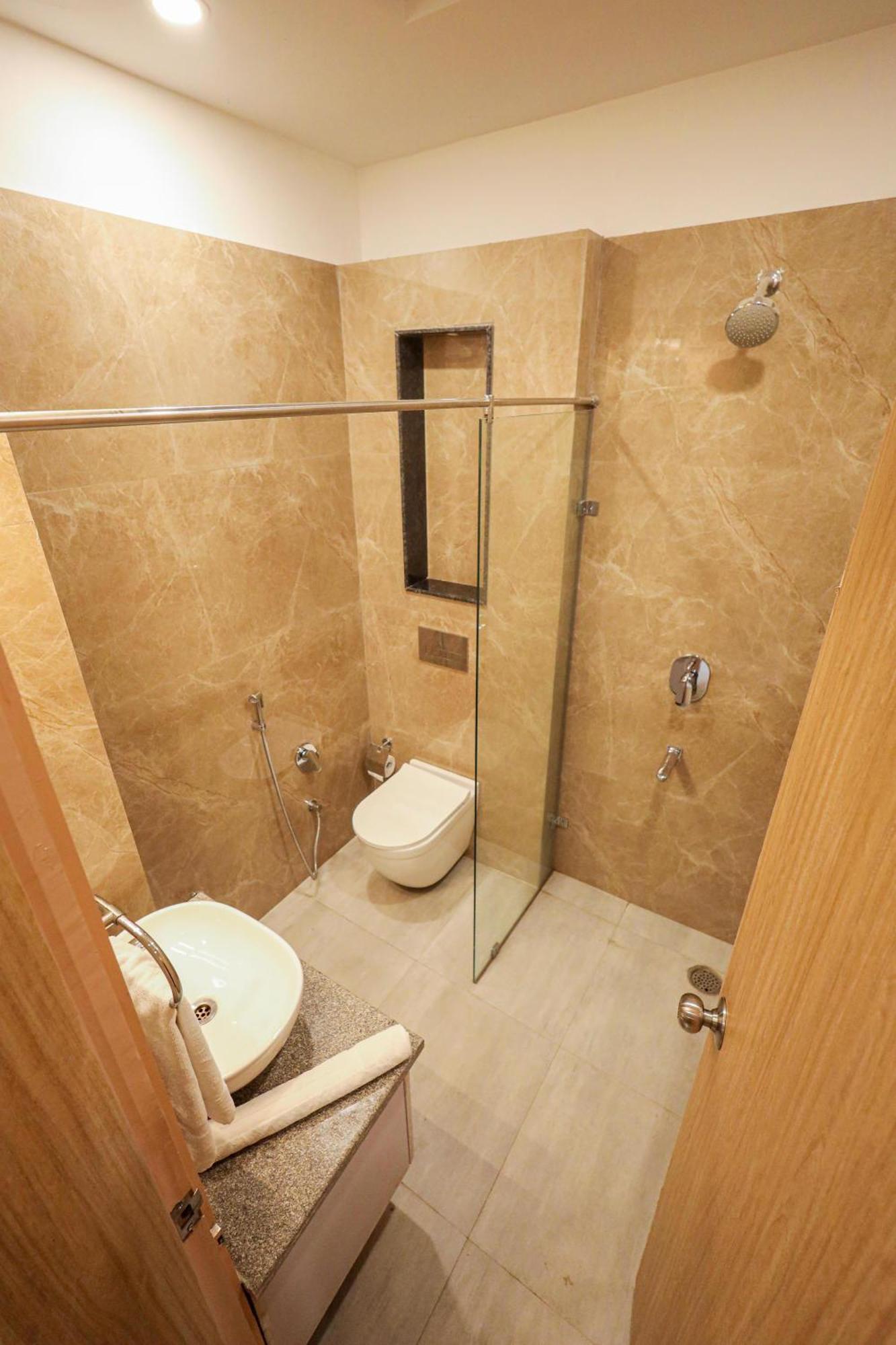 Hotel The Royal Legacy Lucknow Esterno foto